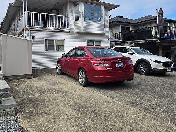 3rd image of 33110 Best Ave