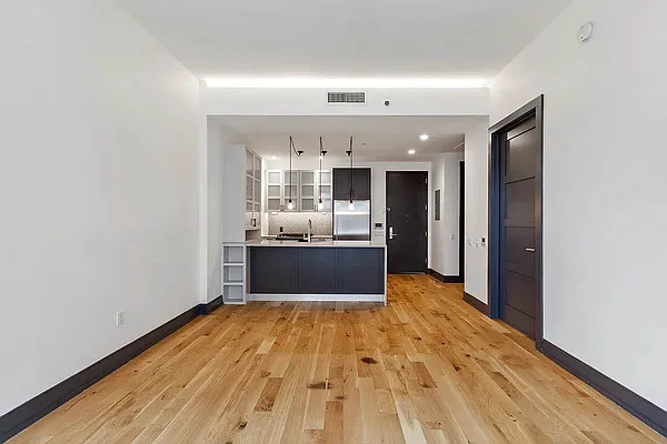 Rented by The KCI Group | media 83