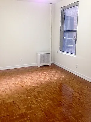 Rented by New York Residence | media 29