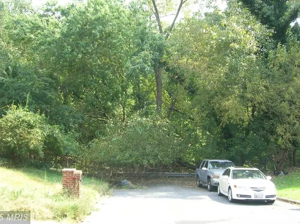 Rehling St, Temple Hills, MD 20748