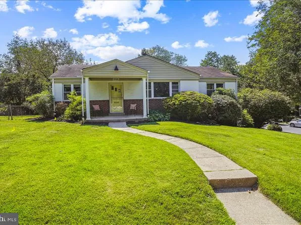 8518 Grubb Rd, Chevy Chase, MD 20815