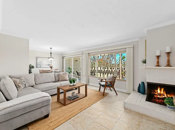 8745 Caminito Sueno, La Jolla, CA 92037