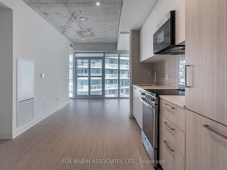 65 Mutual St #2707 — Photo 1