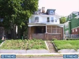 22 Sanhican Dr, Trenton, NJ 08618