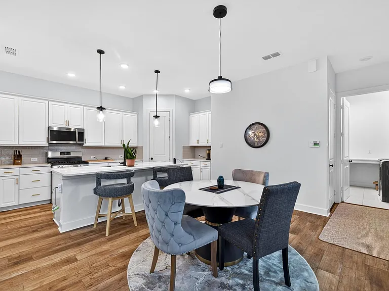 1514 Park Path Dr — Photo 11