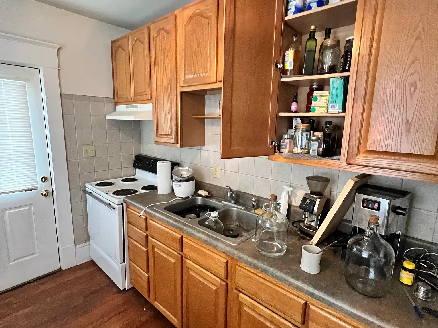 1 bed, 680 sqft, $1,100 — Photo 3