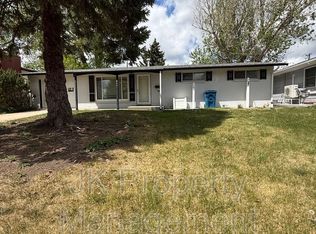 921 Avenue B NW, Great Falls, MT 59404