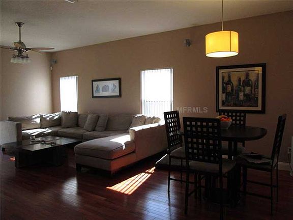 3rd image of 9557 Myrtle Creek Ln