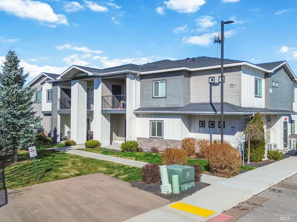 2985 N Meridian Rd, Meridian, ID 83646