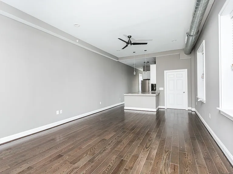 411 N Charles St #2B — Photo 5