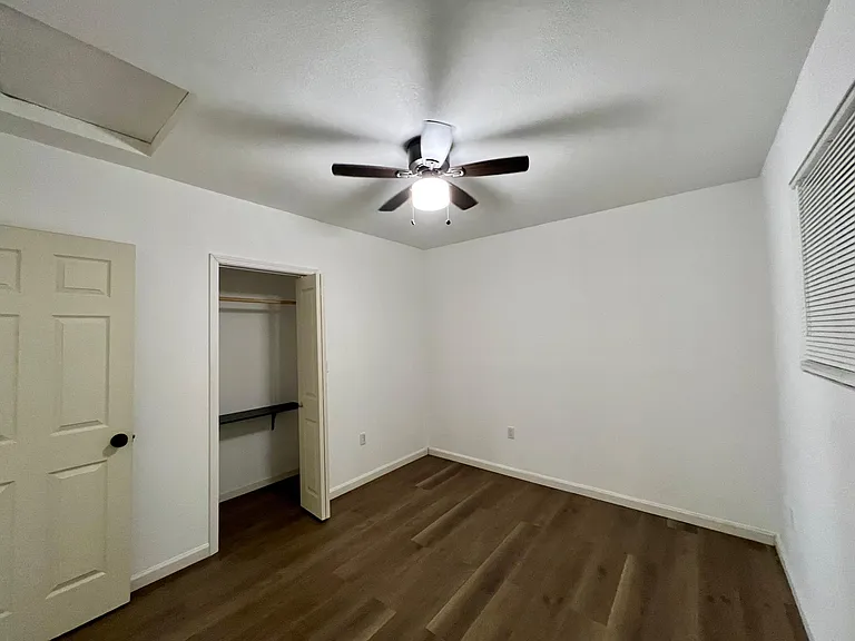 1322 Grape Ave — Photo 7