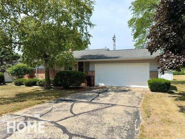 2444 S State Rd, Corunna, MI 48817