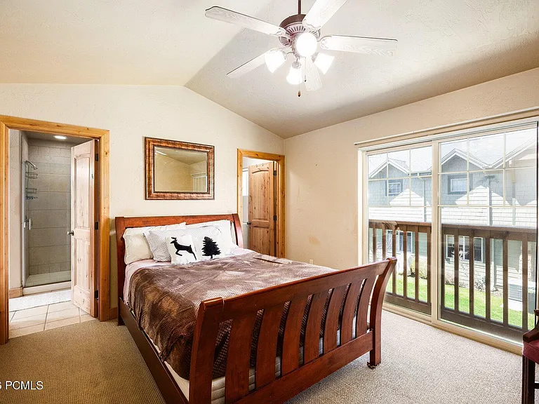 6144 Fox Pointe Cir #C2 — Photo 13