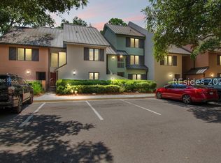 2 Lighthouse Ln APT 821, Hilton Head Island, SC 29928