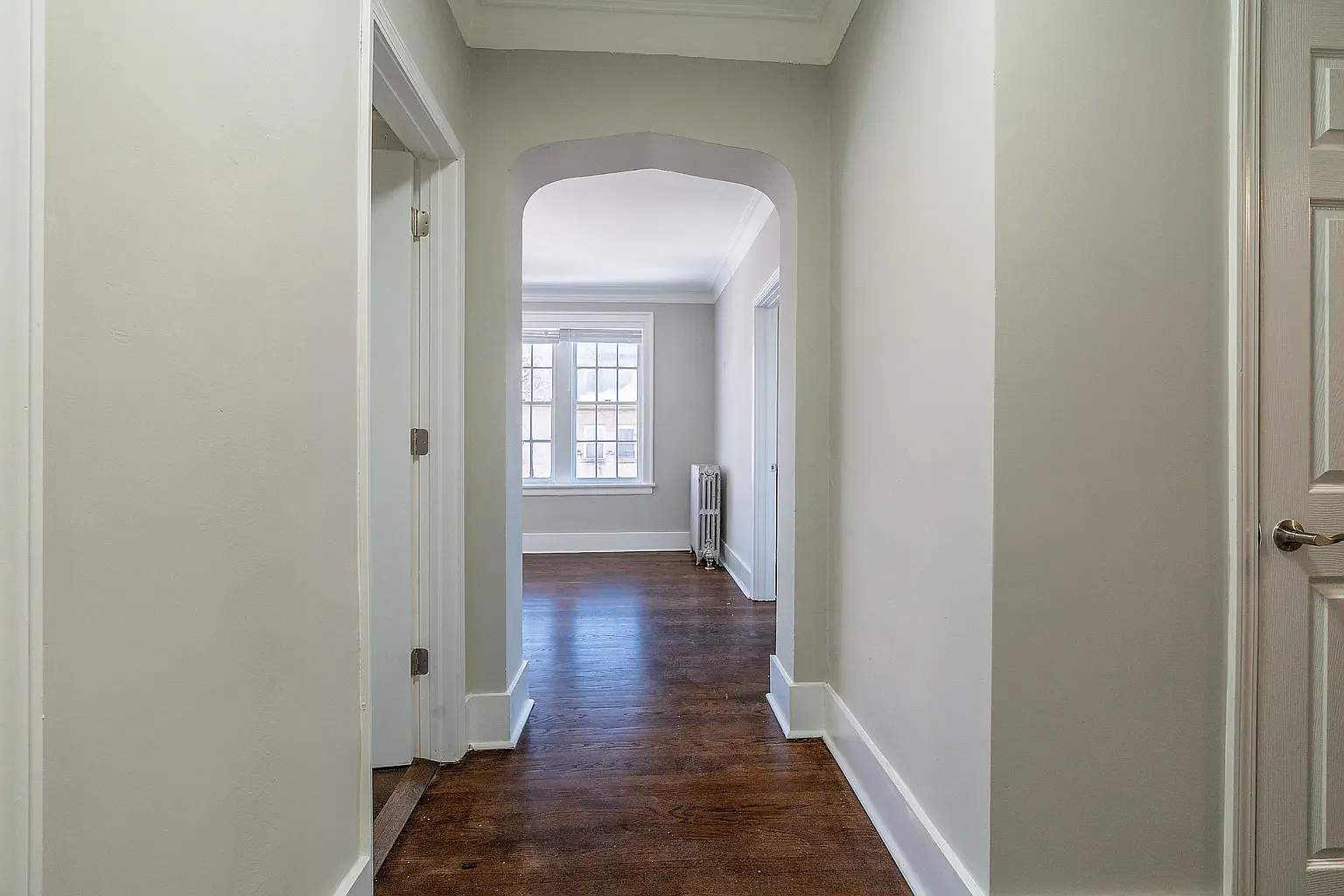 Rogers Park Apartments — Photo 4