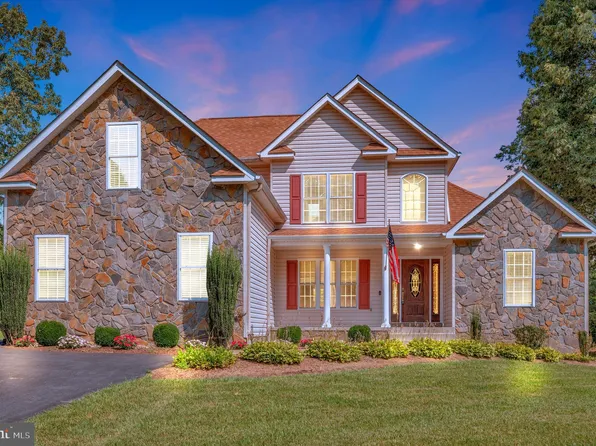 100 Yorktown Blvd, Locust Grove, VA 22508