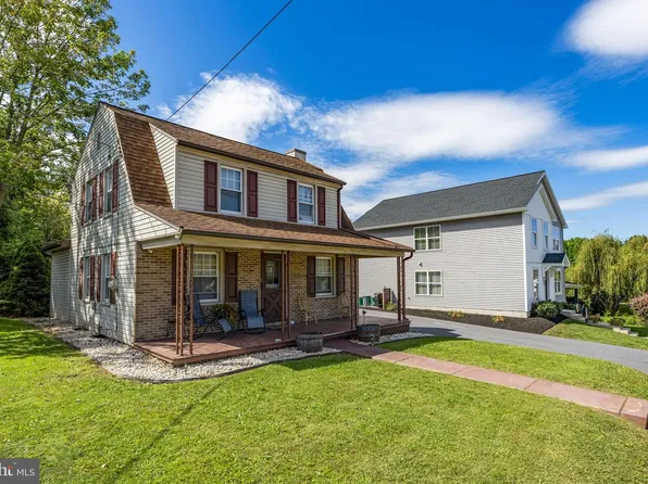 233 E Fulton St, Ephrata, PA 17522