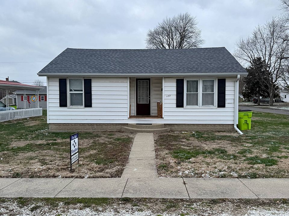 1st image of 133 E Rowe St