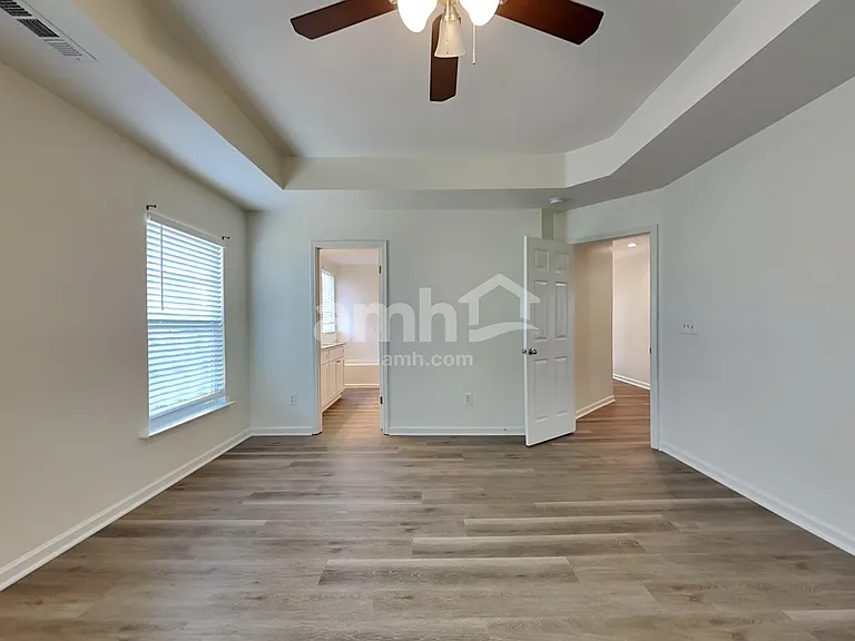 415 Caperton Way — Photo 14