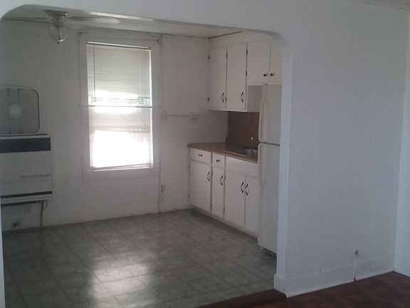 Living Room, Kitchen