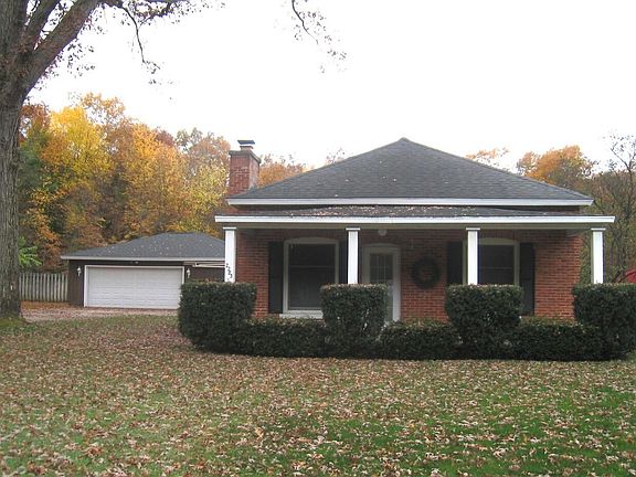 2nd image of 2283/2265 Oak Pine Ln