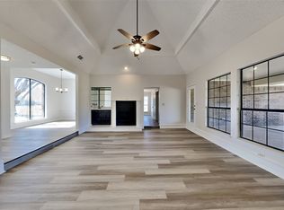 3320 Prancer St, Lancaster, TX 75146