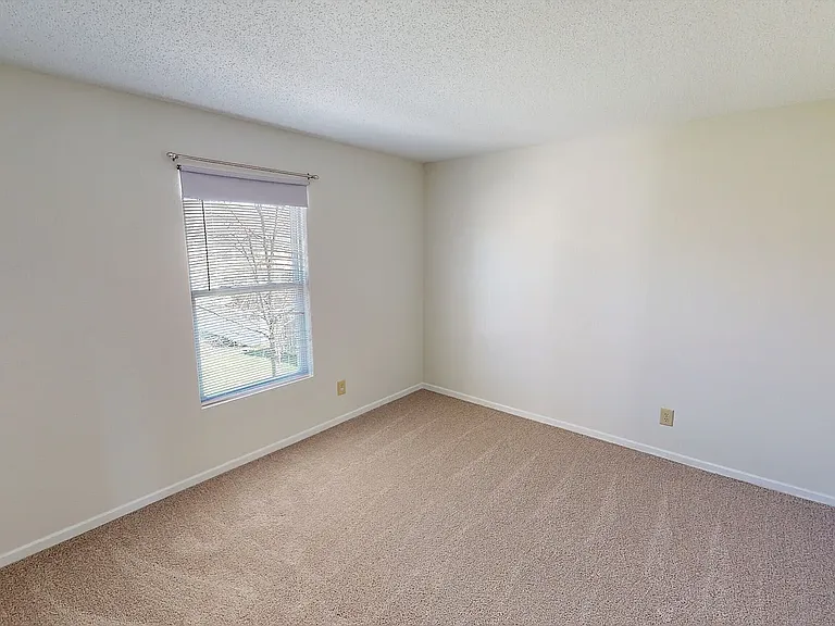 15312 Beam St — Photo 29