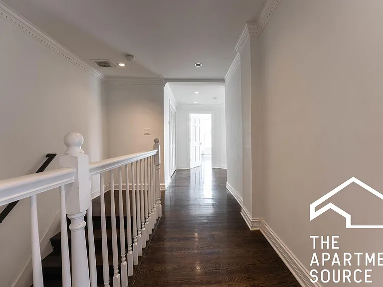 2450 N Milwaukee Ave #2 — Photo 8