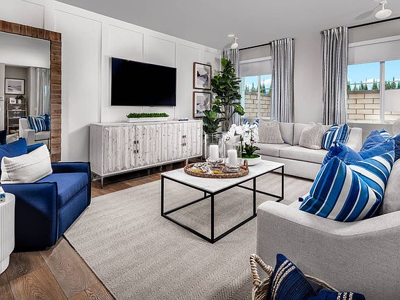 02_Row_Plan 6_Family Room