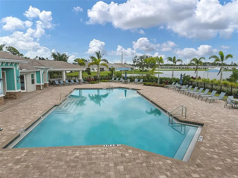305 Ibiza Loop — Photo 35
