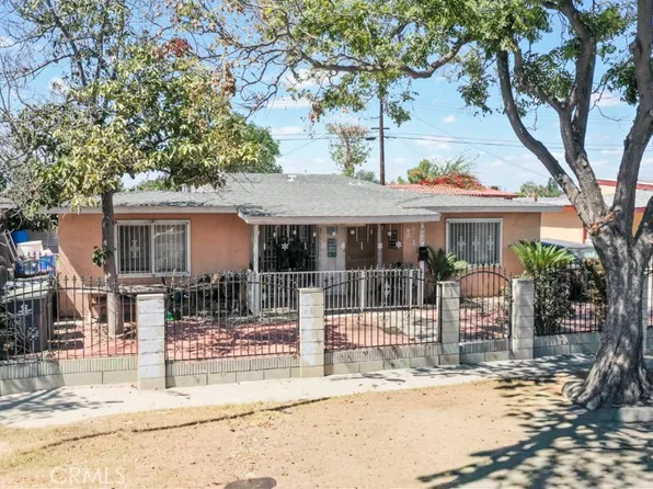 932 E Fairway Dr, Orange, CA 92866