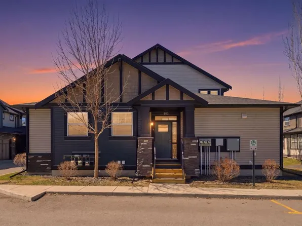 110 E Coopers Cmn SW #403, Airdrie, AB T4B 3Y3