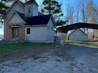 399 W Curtis Rd, Hope, MI 48628