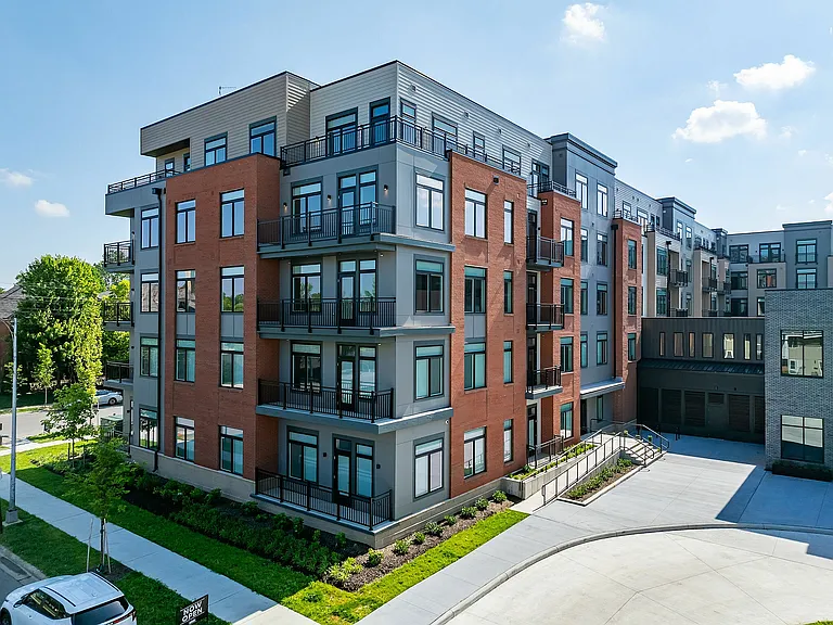 Park Monroe Exteriors