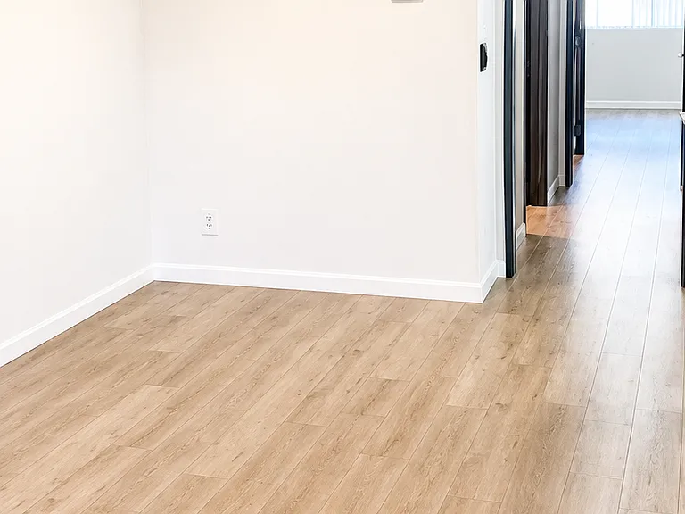 6544 Whitsett Ave #2 — Photo 8