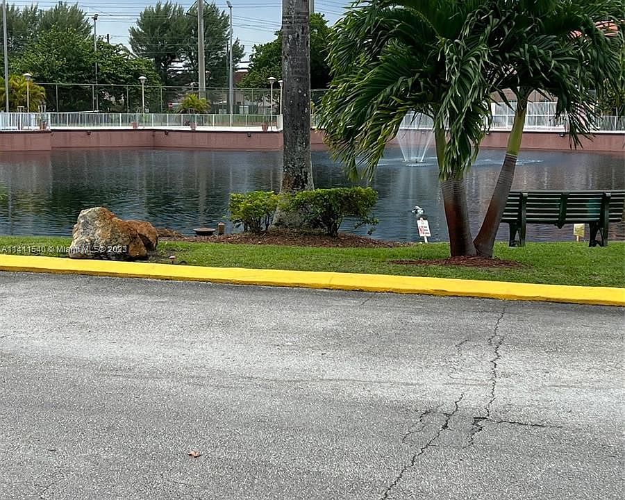 1st image of 4900 NW 79th Ave APT 103