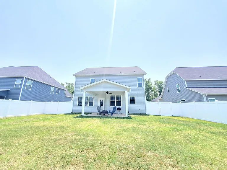 2115 Mannington Dr — Photo 5