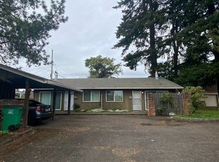 10857 NE Glisan St, Portland, OR 97220