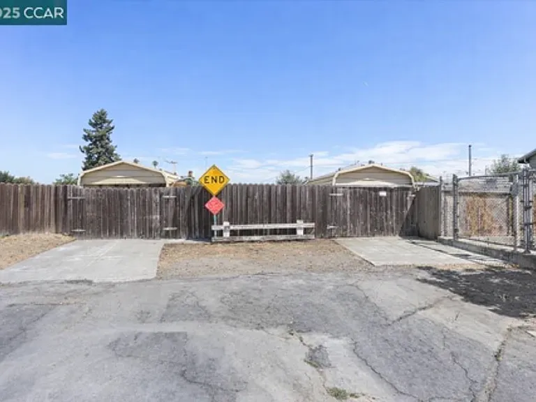 15499 Lark St — Photo 1