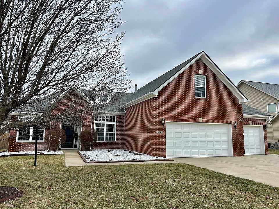 1st image of 834 Bristle Lake Dr
