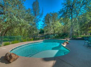 1969 Kinvarra Way, Redding, CA 96001