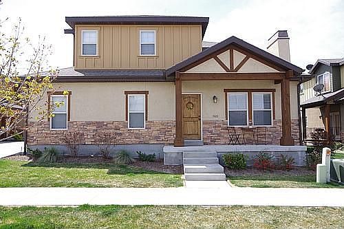 1st image of 1520 E Sienna Oak Ct