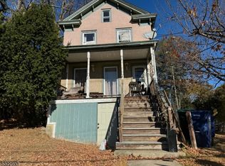 275 Spring St, Newton, NJ 07860