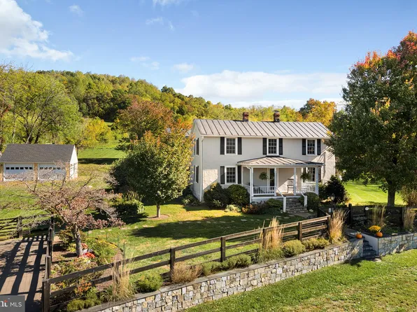 3829 Leeds Manor Rd, Markham, VA 22643