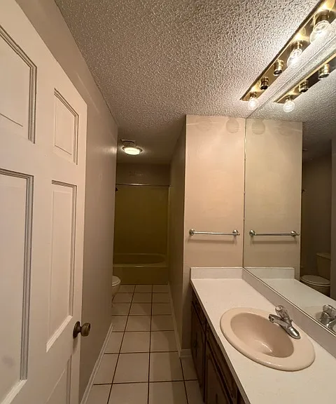 202 Adams Dr — Photo 18