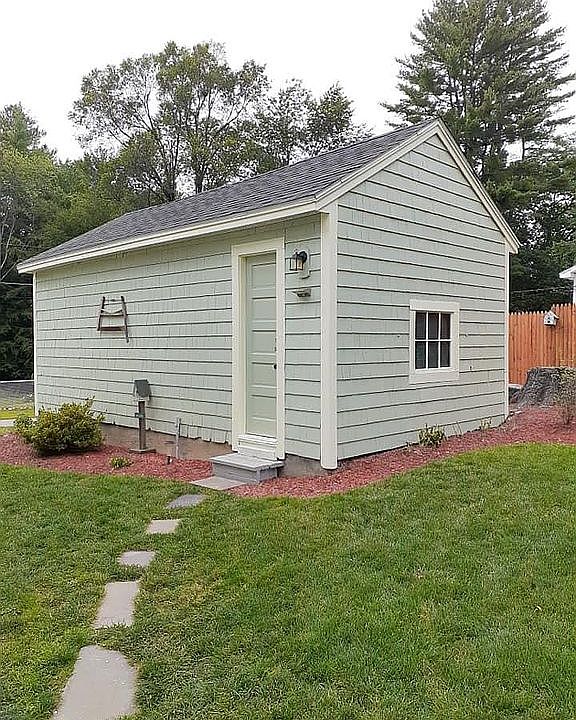 2nd image of 394 Harvard Ave