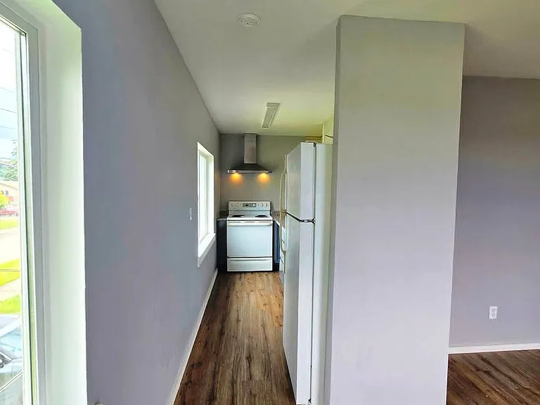 2528 Pacific Ave — Photo 7