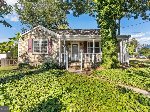 618 Atlantic Ave, Hamilton, NJ 08629