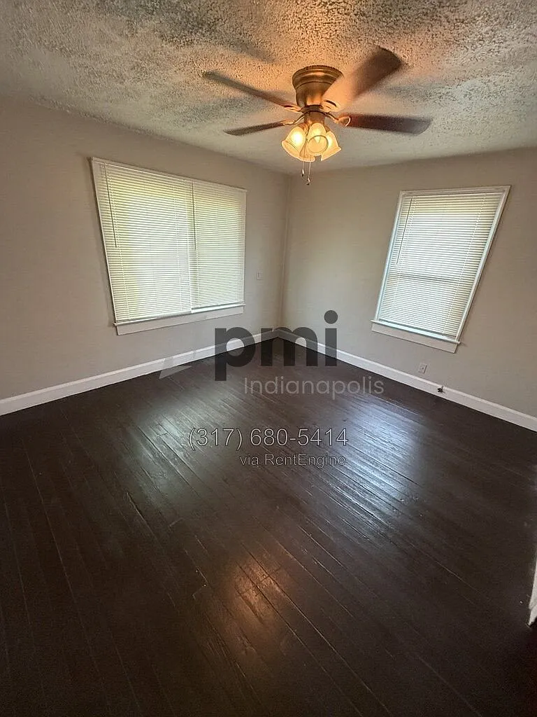 2 bed, 1.5 bath, 570 sqft, $1,099 — Photo 1