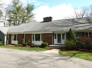 51 Green Hill Rd, Kinnelon, NJ 07405